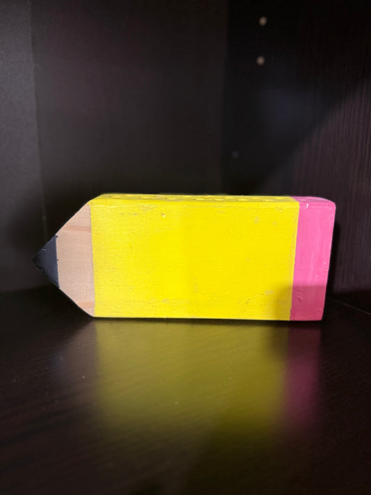 Pencil shaped pencil holder