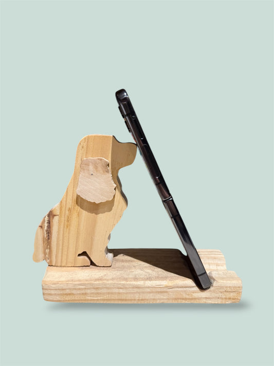 cocker spaniel wooden phone holder